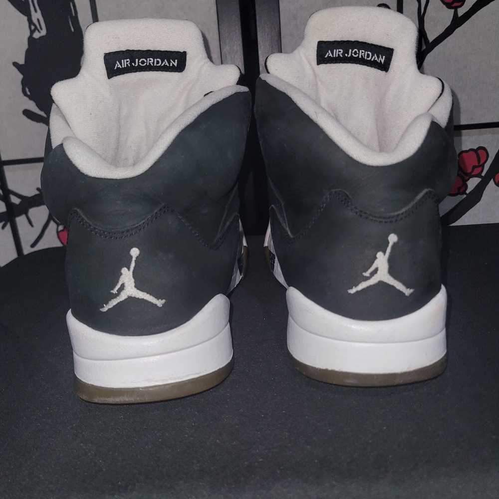 Jordan 5 Retro Oreo Sneakers - Picture 4 of 8